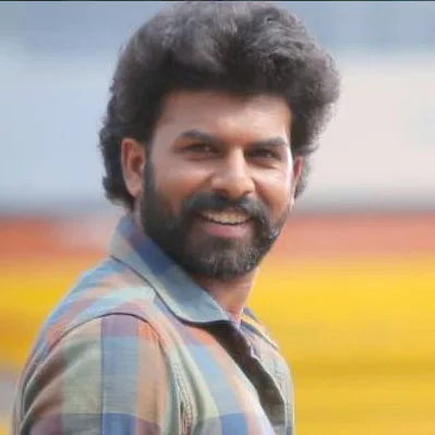 Sunny Wayne